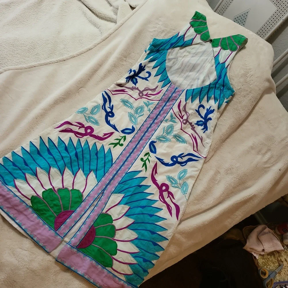 Maeve Embroidered Dress - Picture 7 of 8